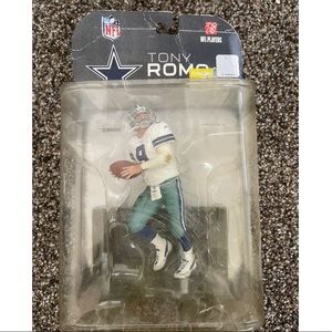 NIB NFL Dallas Cowboys TONY ROMO Action Figure